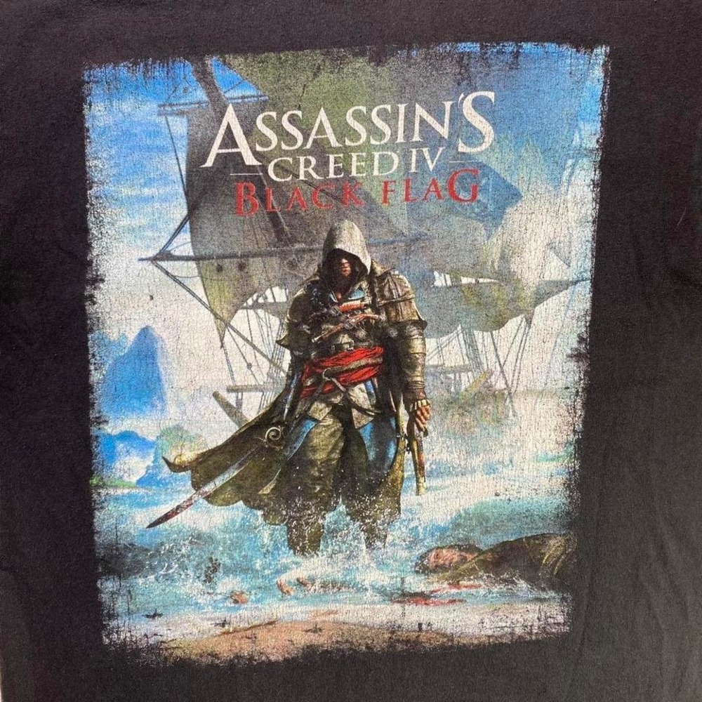 Assassins Creed IV black flag shirt